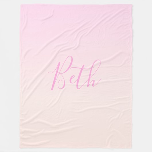 Ihr Text | Elegantes Script & Soft Blush Pink Ombr Fleecedecke (Vorderseite)