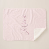 Ihr Text | Elegantes Skript & Soft Blush Pink Sherpadecke (Vorderseite (Horizontal))