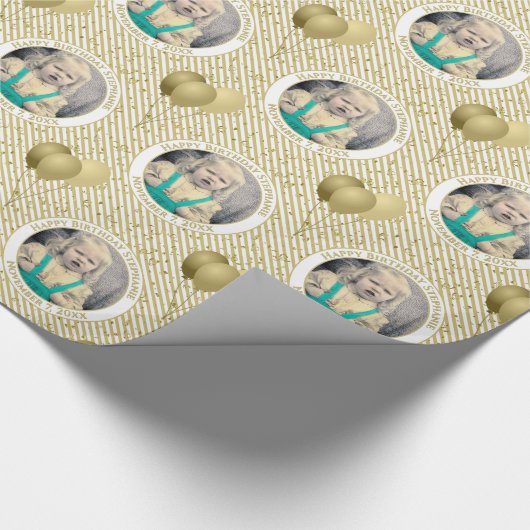 Ihr Text.Foto Gold/White Simple Stripes-Muster Geschenkpapier (Ecke)