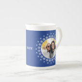 IHRE 2 FOTOS & MONOGRAM Snowflake Frame Tasse (Vorderseite Rechts)