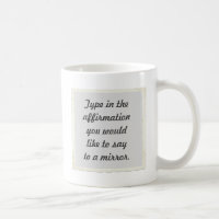 Ihre Bestätigung auf einer Spiegeldesign-Tasse