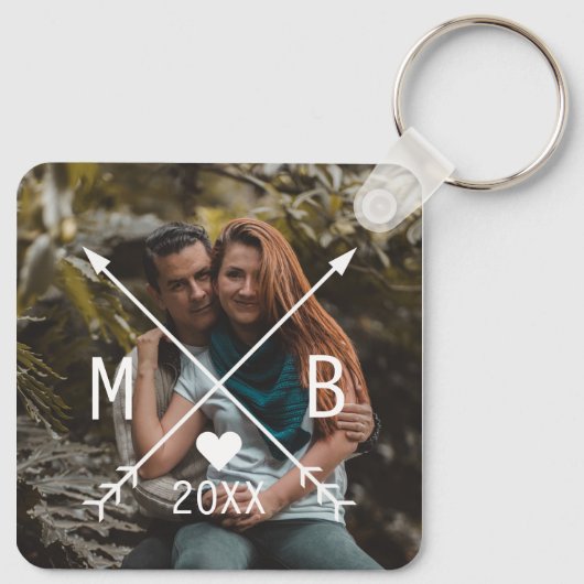 Ihre eleganten, Mit Monogramm Lieben Herzpfeile Schlüsselanhänger (Rückseite)