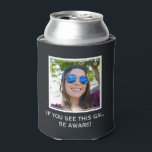 IHRE FOTO- u. TEXT-Gewohnheit kann cooler Dosenkühler<br><div class="desc">Eine lustige Dose cooler für bachelorette,  Geburtstag,  Ruhestand,  Abschluss und andere Partys. Sie können die Hintergrundfarbe zu jeder möglicher Farbe besonders anfertigen,  die Sie wünschen.

Probieren Sie Bild durch freepik.com (verwendet mit Lizenz),  geändert von mir.</div>