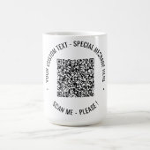 Ihre QR-Code-Scan-Info und die Tasse für den benut (Mittel)