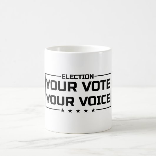 Ihre Stimme Ihr schwarzer Schriftart Verwandlungstasse (Mittel)