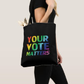 Ihre Stimme zählt Regenbogengradtypografie Tasche (Von Nahem)