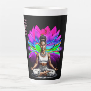 Ihre Weisheit ehrt den Geist Latte Tasse