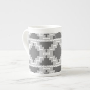 Ikat Aztec Muster - Dunkel und leicht grau / grau Porzellantasse