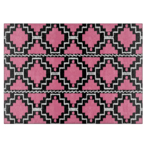 Ikat Aztec Muster - Fuchsienrosa, Schwarz und Weiß Schneidebrett