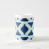 Ikat Aztec Pattern - Indizes und hellblau Porzellantasse (Vorderseite)
