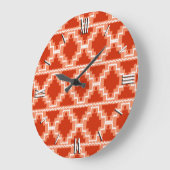 Ikat Aztec Pattern - Rust, Orange and white Große Wanduhr (Winkel)