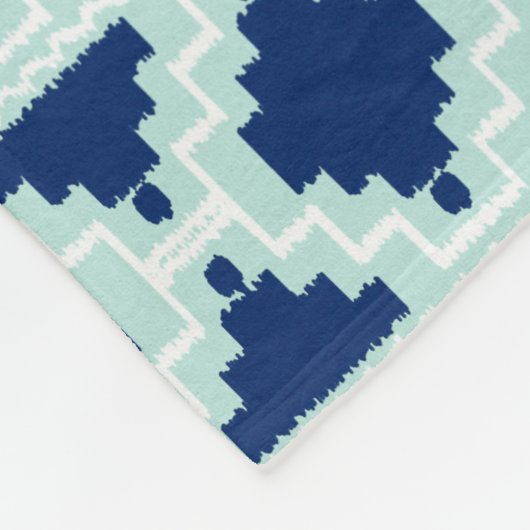 Ikat Aztec Tribal - Indio und hellblau Fleecedecke (Ecke)
