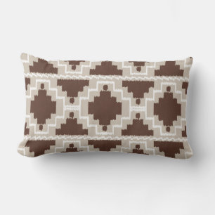 Ikat Aztec Tribal - Schokoladenbraun und Taupe Lendenkissen