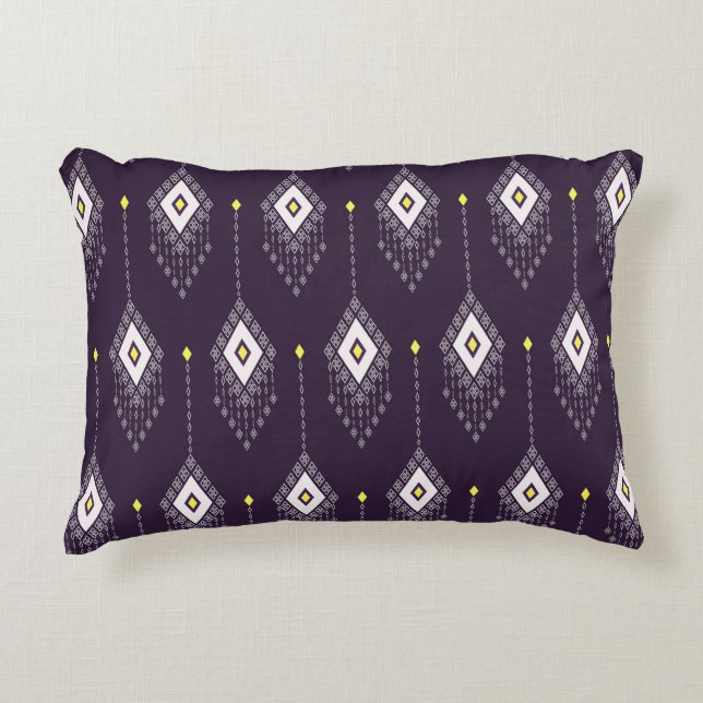 Ikat Chandelier Pattern: Vintages Textildesign Dekokissen (Vorderseite)