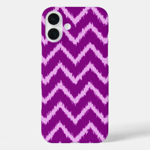 Ikat Chevrons - Amethyst lila und leicht orchid iPhone 16 Plus Hülle