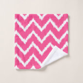 Ikat Chevrons - Deep fuchsia pink und weiß Badhandtuch Set (Waschlappen)