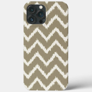 Ikat Chevrons - Taupe tan und Beige iPhone 13 Pro Max Hülle