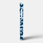 Ikat-Damasmuster - Dunkle Indizierung und hellblau Case-Mate iPhone Hülle (Rückseite / Links)
