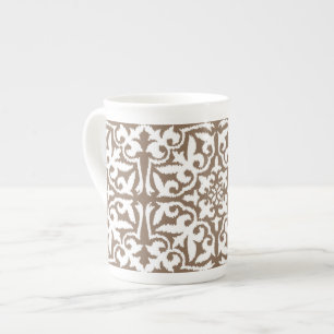 Ikat-Damast-Muster - Taupe Tan und White Porzellantasse