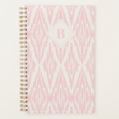 Ikat Diamond Muster in Pastellrosa Monogramm Planer (Vorderseite)