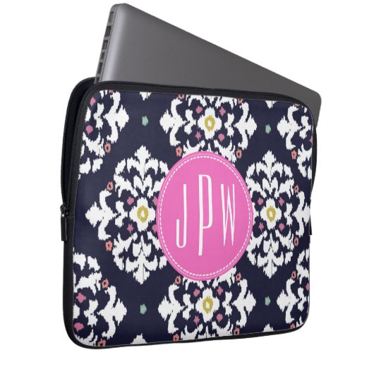 Ikat-Monogramm Laptopschutzhülle (Vorne Rechts)