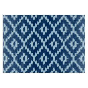 Ikat-Muster - Indigofisch und hellblau Schneidebrett