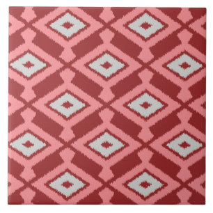 Ikat Pattern - Burgund, Grau und Korallen Fliese