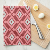 Ikat Pattern - Burgund, Grau und Korallen Handtuch (Viertel Falte)