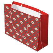 Ikat Pattern - Rot, Grau und Beige Große Geschenktüte (Rückseite Schrägansicht)
