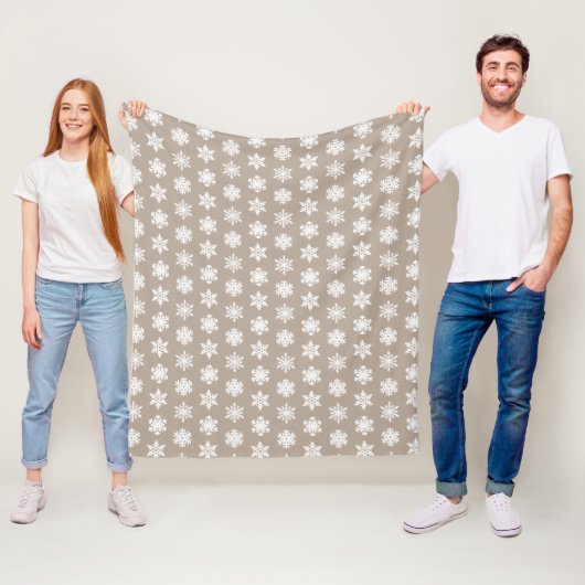 Ikat Snowflakes - Taupe tan und weiß Fleecedecke (Beispiel)