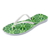 Ikat Star Pattern - Dunkelgrün Badesandalen (Schrägansicht)