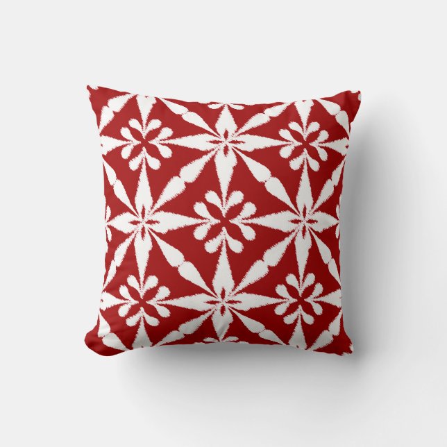 Ikat Star Pattern - Dunkelrot und Weiß Kissen (Vorderseite)