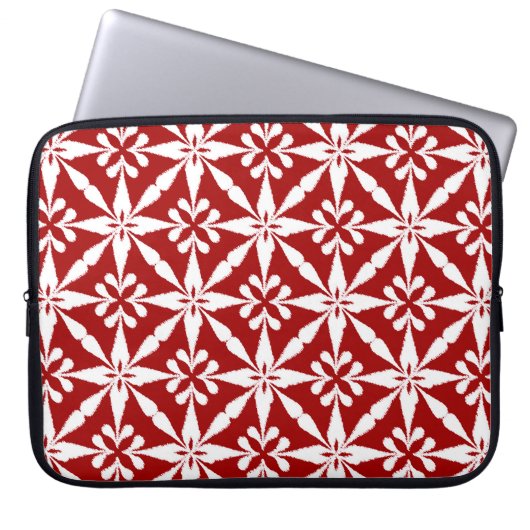 Ikat Star Pattern - Dunkelrot und Weiß Laptopschutzhülle (Vorderseite)