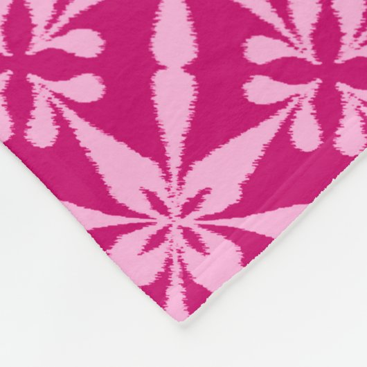 Ikat Star Pattern - Fuchsia Pink Fleecedecke (Ecke)