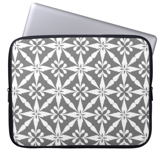 Ikat Star Pattern - grau/grau und weiß Laptopschutzhülle (Vorderseite)