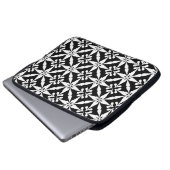 Ikat Star Pattern - Schwarz und Weiß Laptopschutzhülle (Vorne Knopf)