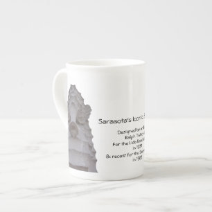 Ikonischer Seepferdchen-Becher Porzellantasse