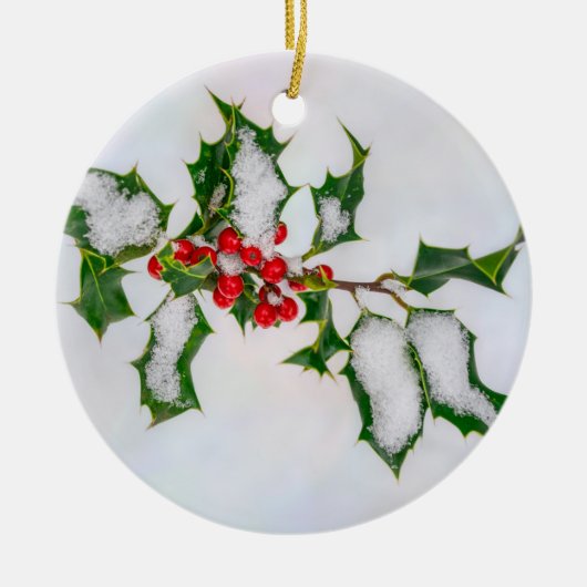Ilex Red Christmas Holly Berries im Winter Snow — Keramik Ornament (Vorne)