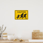 Illegale Außerirdischen, die das Autobahnzeichen ü Poster (Küche)