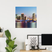 Illuminated skyline of downtown Miami at dusk Poster (Heimbüro)