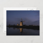 Illuminierte Windmühle auf der Blue Hour-Postkarte Postkarte (Vorne/Hinten)