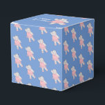 illusima Ballet Hippo Blue Geburtstags-Geschenkbox Geschenkschachtel<br><div class="desc">illusima Ballerina Hippo Muster Blue Birthday Party Box,  die als Gefälligkeitsbox,  eine Goodie Tasche Box,  nehmen Sie Zuhause Kuchen Box,  eine Geschenkboxen. Ideal für die thematische Geburtstagsparty eines Kindes.</div>