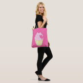 illusima Erdbeercupcake Tasche (Am Model)