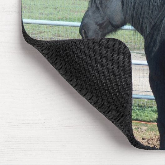Illusion das Percheron Mousepad (Ecke)