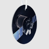 Illustration der Dragon XL-Raumsonde. Ornament (Vorderseite)