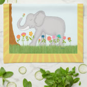 Illustration der Whimsical Elephant Nature Geschirrtuch (Gefaltet)