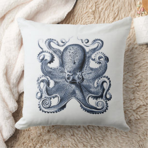 Illustration des blauen Kraken von Ernst Haeckel Kissen