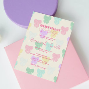 Illustration des hübschen Flachbodens Einladung