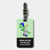 Illustration eines Brontosaurus Baseball-Spielers. Gepäckanhänger (Vorderseite vertikal)