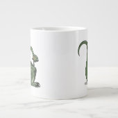 Illustration eines Cartoon Brontosaurus Denken. Jumbo-Tasse (Vorderseite)